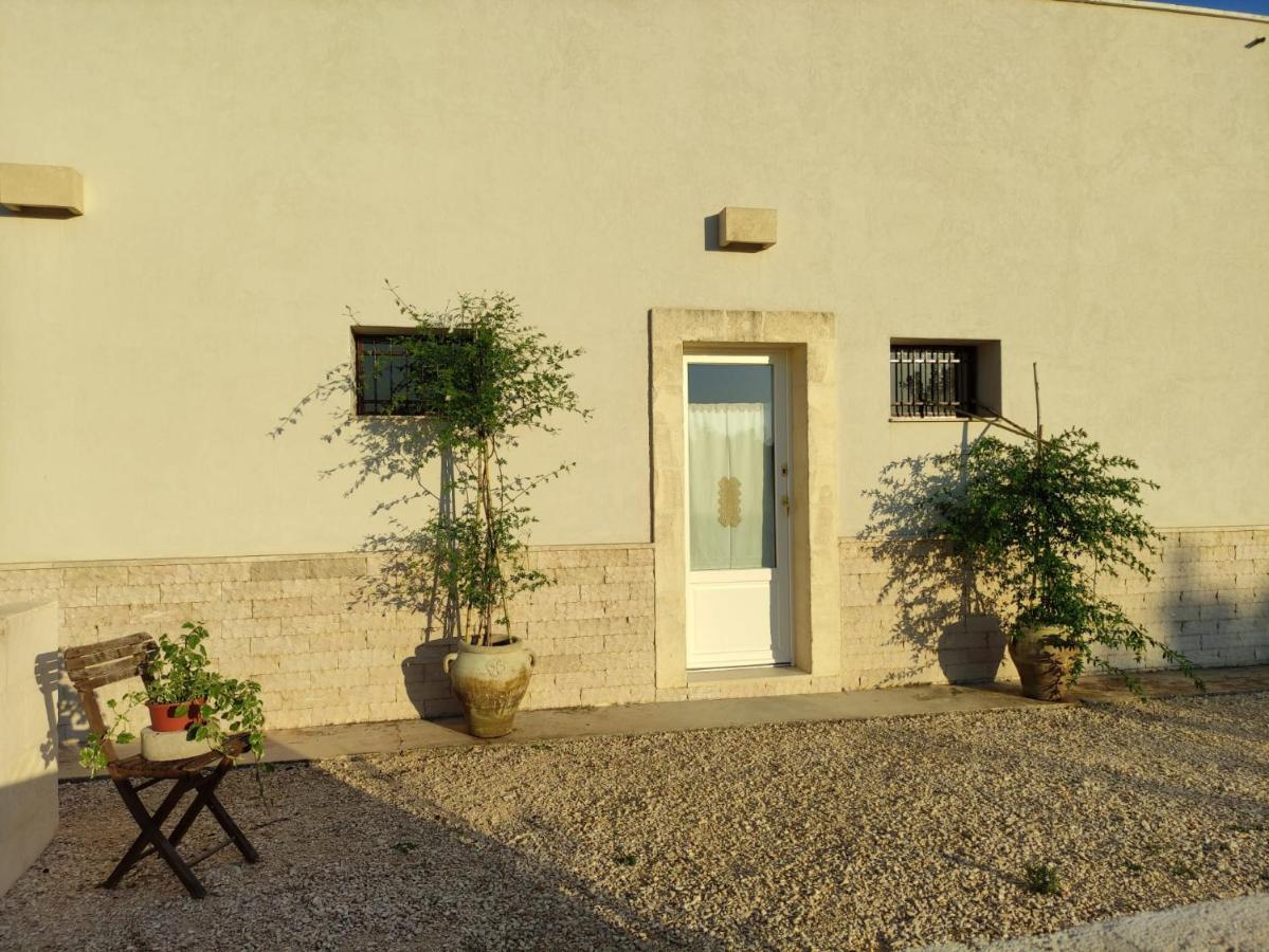 Villa Residenza "I Tre Carrubi " Fasano Exterior foto